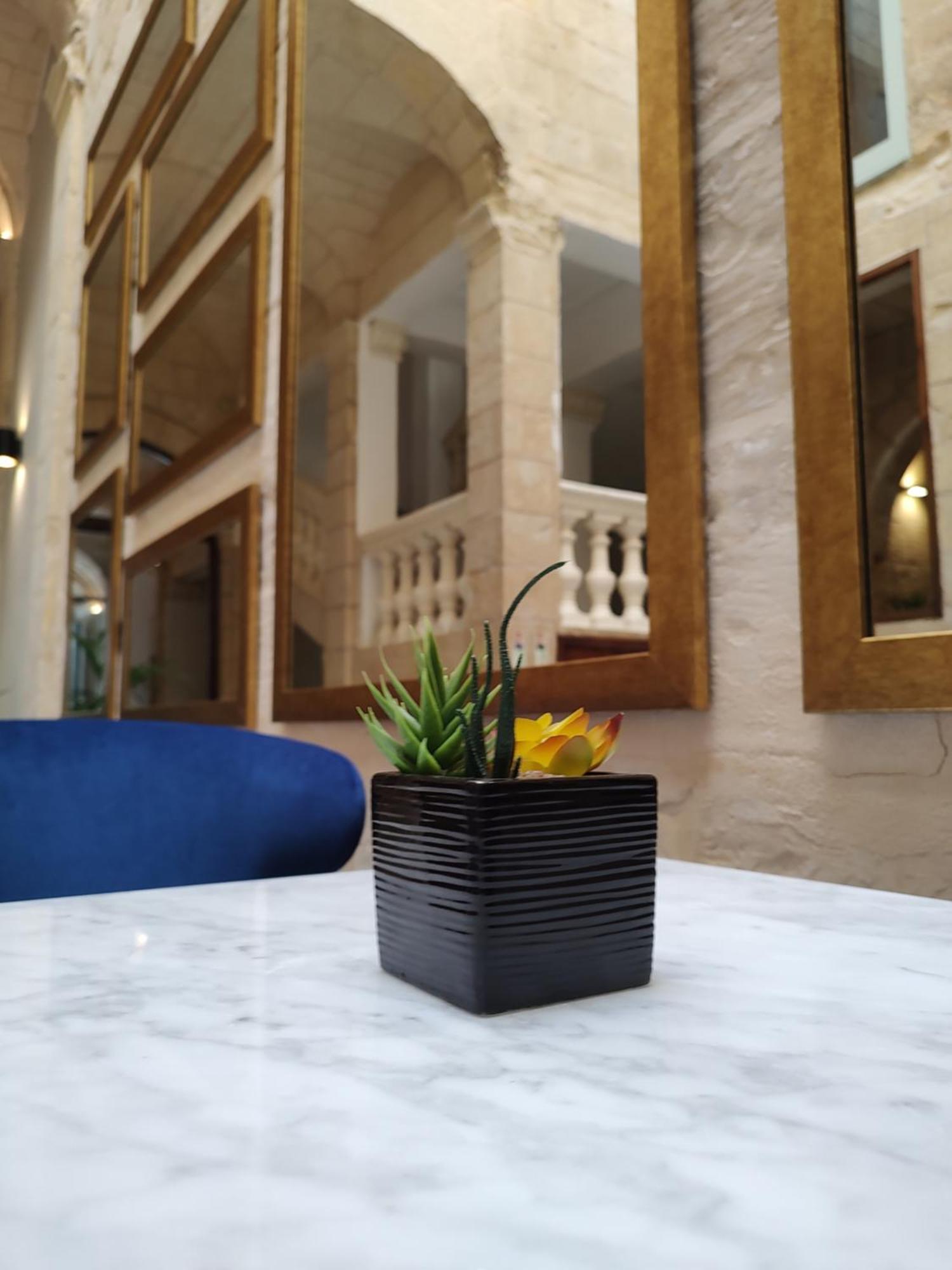 ואלטה Mulberry Suites מראה חיצוני תמונה